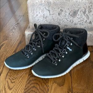 Cole Haan Zero Gravity Hiking Boots SZ 6 1/2